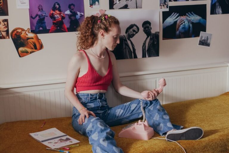 90’s Summer Outfits: Nostalgic Style Guide for Modern Fashion