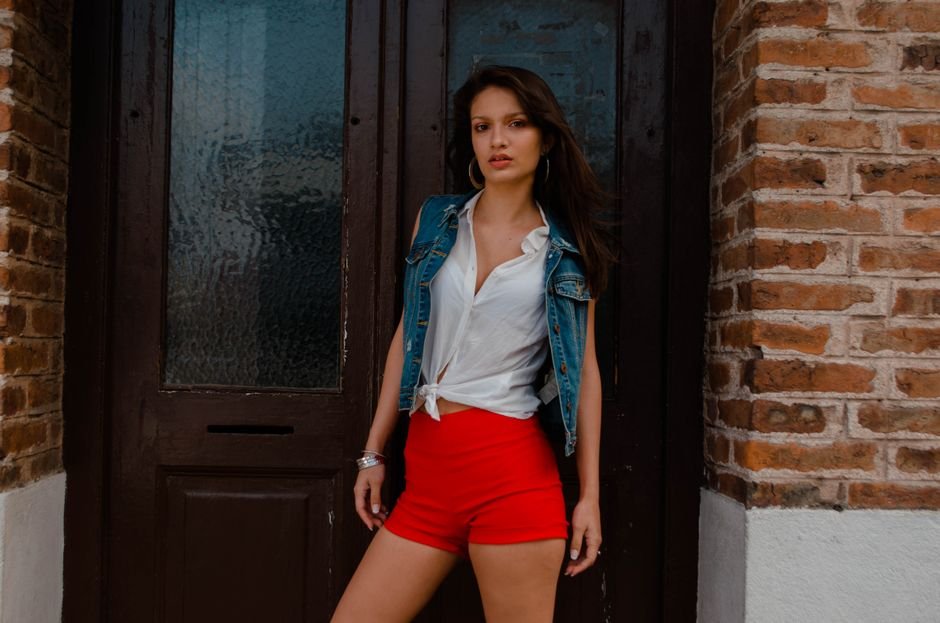 bermuda shorts outfits complete style