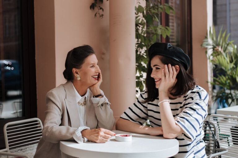 Elegant Outfit Ideas for Women Over 40: Look Classy, Chic & Irresistible