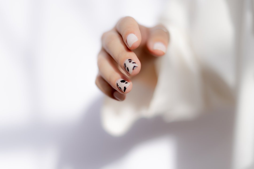 fall floral nails guide stunning
