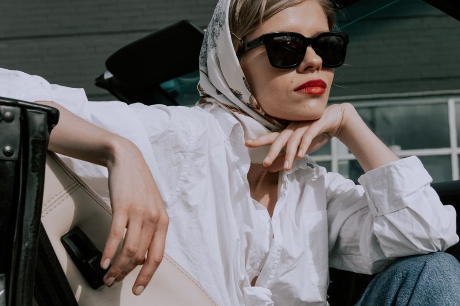 style silk scarf elegant ways