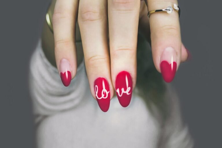 Almond Christmas Nails: 50+ Festive Designs for Holiday 2025