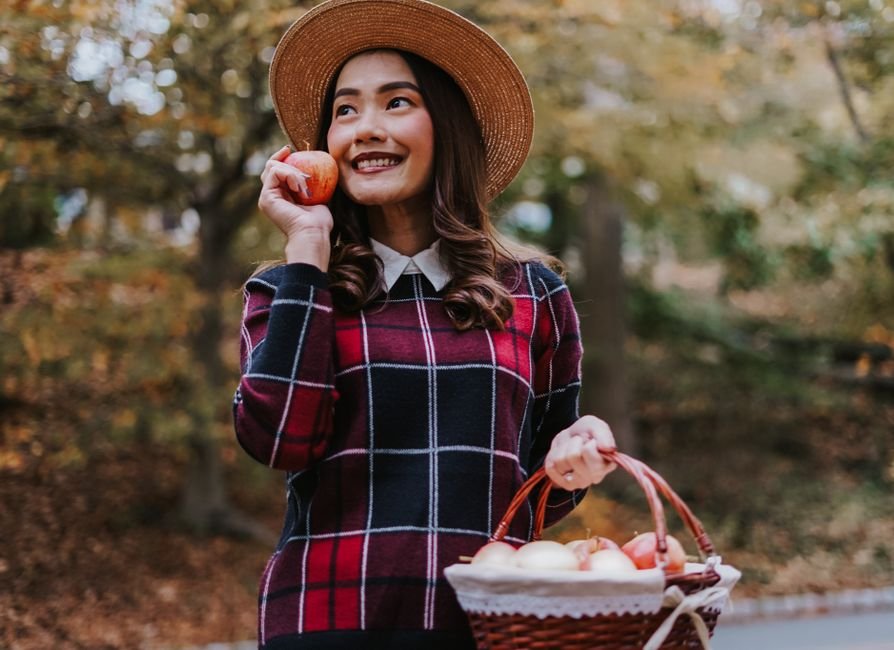 Plaid Sweater Outfit-The Complete Guide to Creating Stylish Trend in 2025 4 Plaid Sweater Outfits