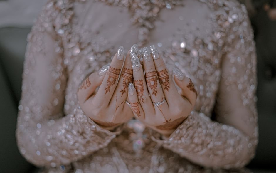 Glitter Nail