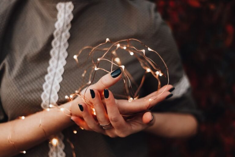 Dark Green Almond Nails: The 2025 Trend That’s Taking Over Social Media