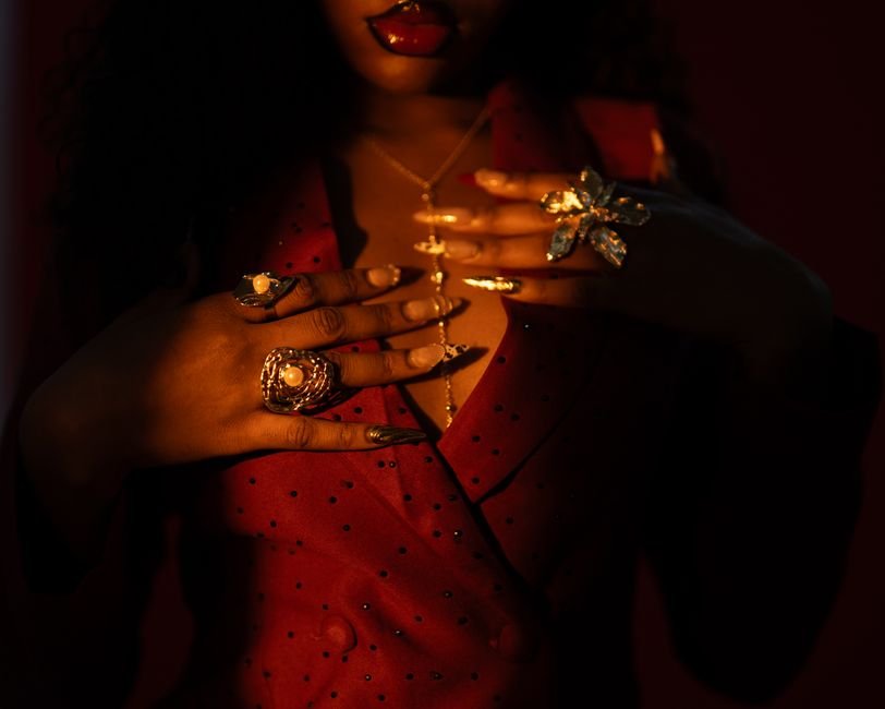 Dramatic Nails