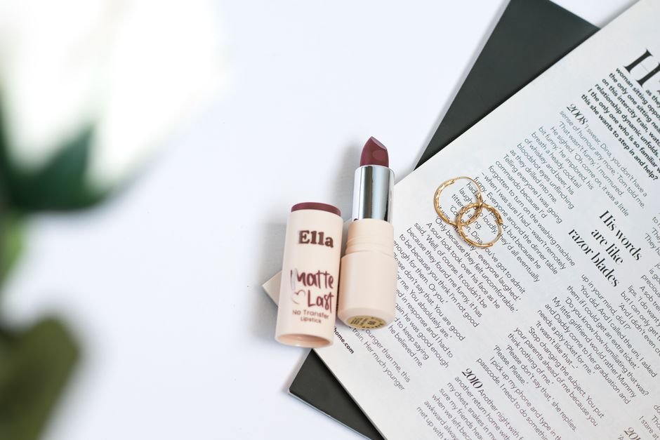 Matte Fall Nails: 2025's Ultimate Velvet Texture Manicure Guide 2 Matte Fall Nails