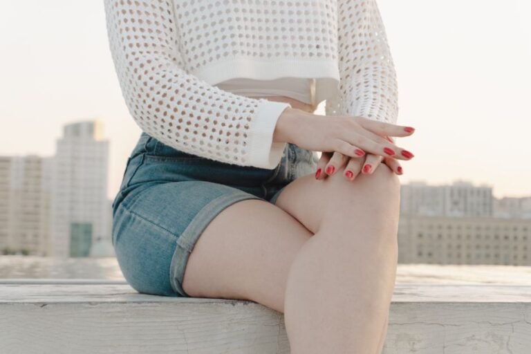 Short Coffin Fall Nails: 2025’s Ultimate Guide to Autumn’s Chicest Nail Shape