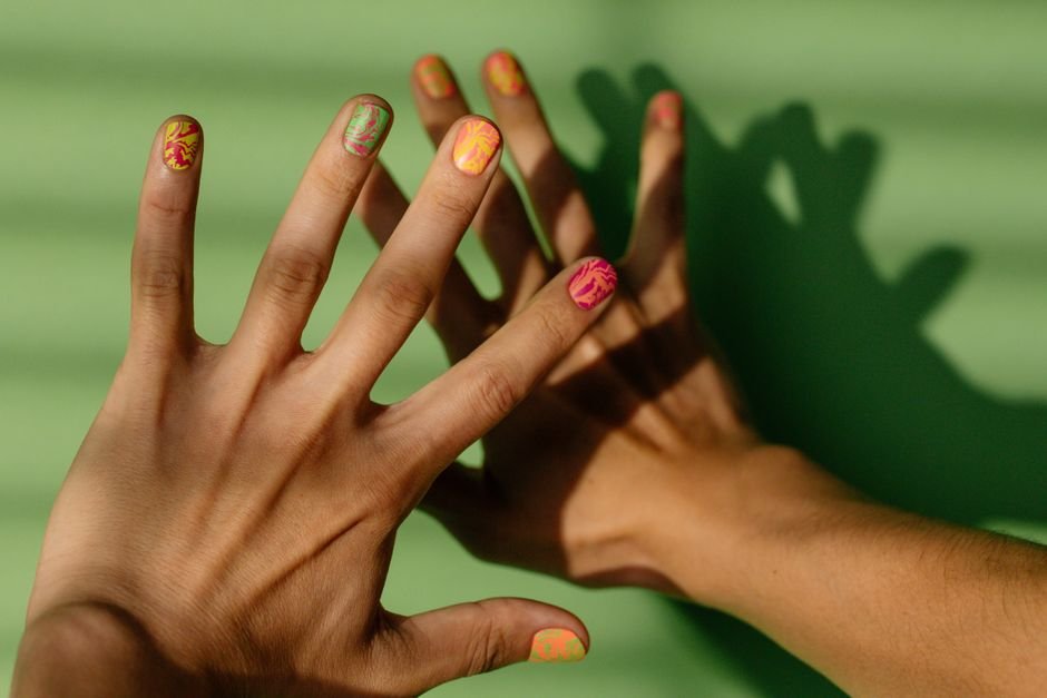Dramatic Nails