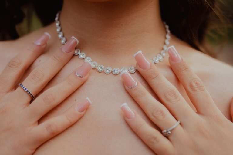 French Tip Nails: Master the Ultimate 2025 Manicure Guide