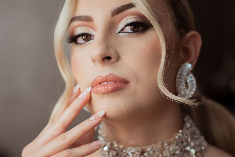 Elegant Nails