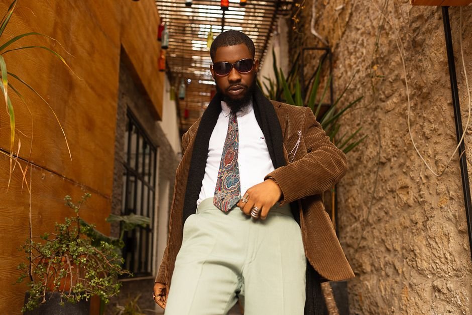 master statement scarf outfit look