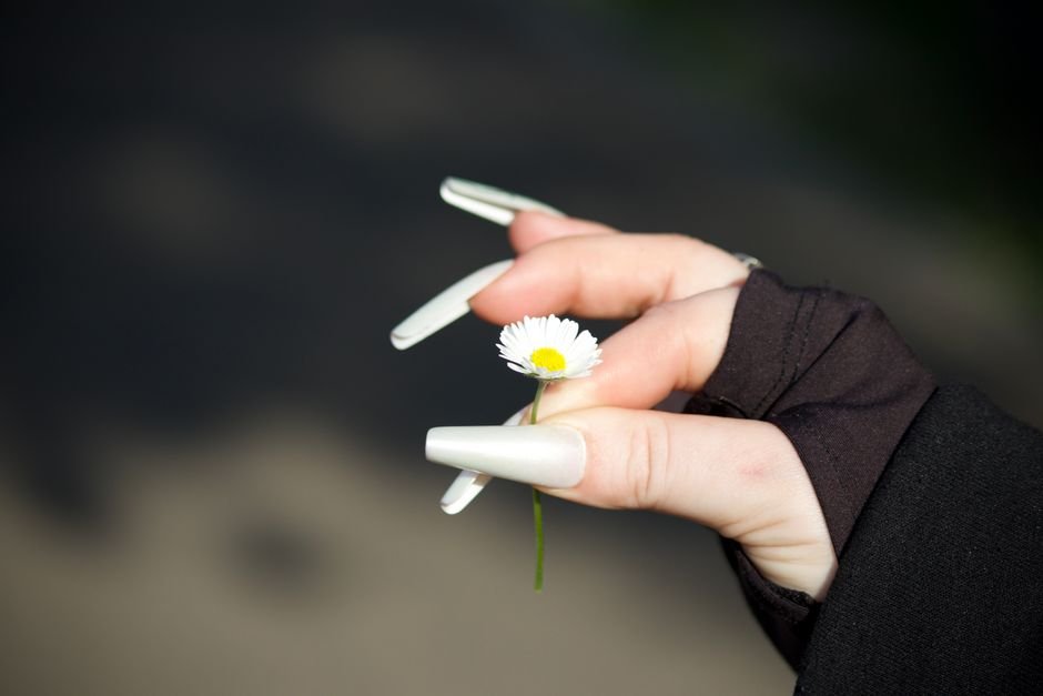 nail art accent 2025s essential