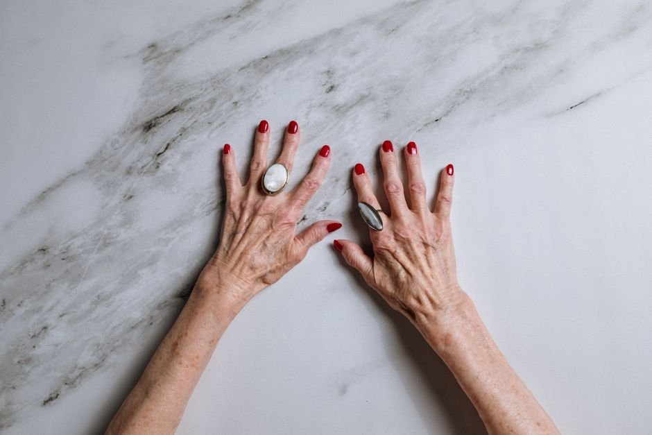 Neutral Marble Fall Nails