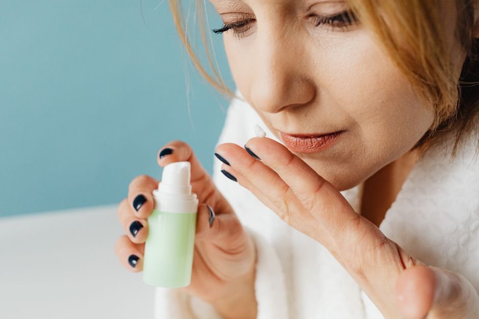 Rust & Gold Accent Nails