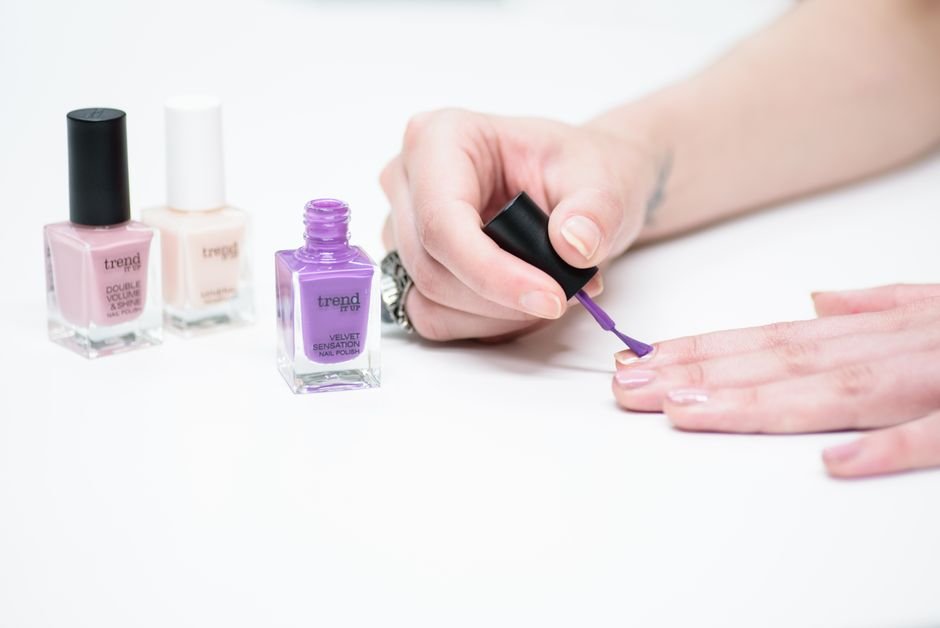 Black and Purple Nails