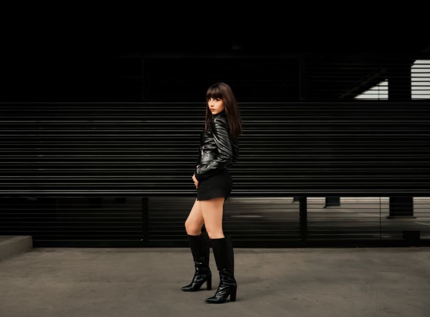 Edgy Work Outfits: Transform Your Professional Wardrobe with Bold Style 6 Edgy Work Outfits