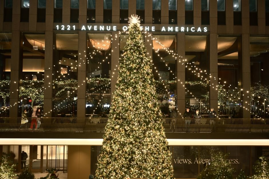 Christmas in NYC Aesthetic