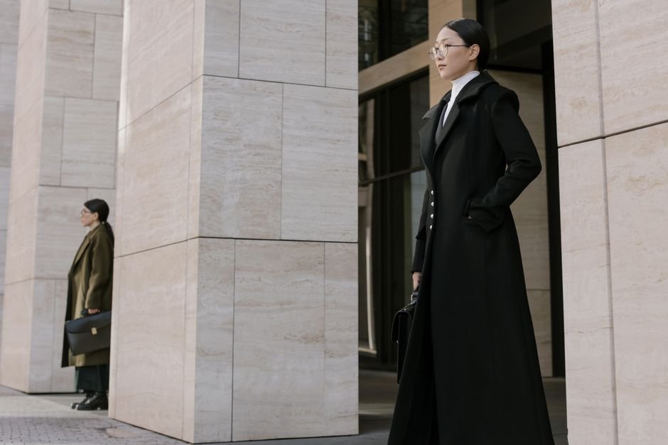 Business Formal Outfits for Women