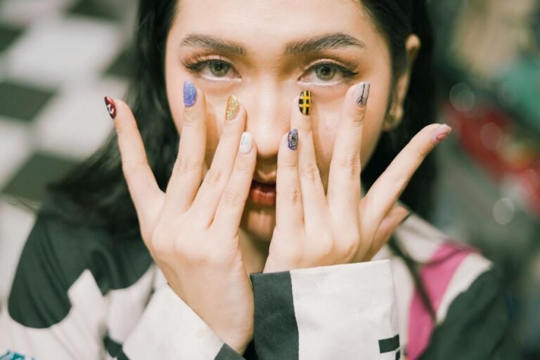 Short Nail Designs Winter: 50+ Chic Ideas for Cold Weather Elegance