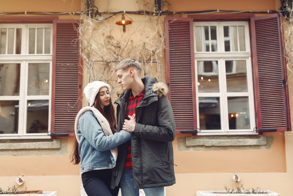 Winter Date Night Outfits