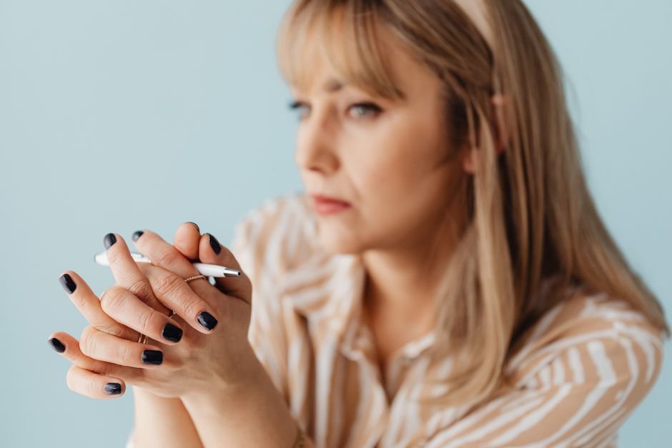 navy blue nails ultimate guide