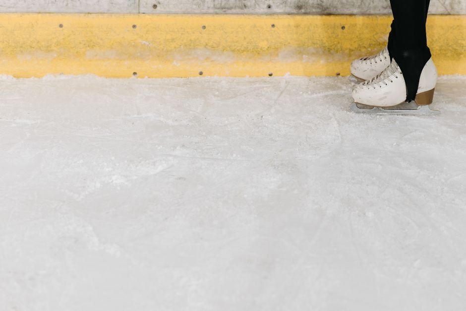 Ice Skating Aesthetic: Your Complete Guide to Winter Style & Visual Magic 2 Ice Skating Aesthetic
