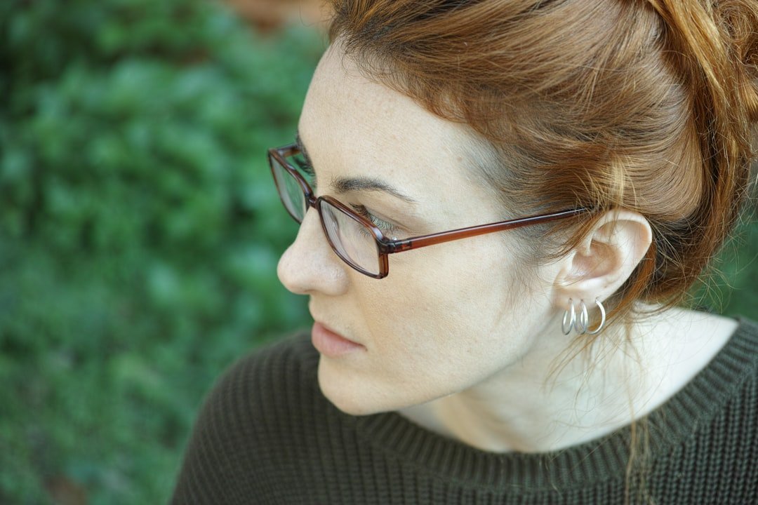 What Makes Glasses and Hairstyle Harmony Important After 60?