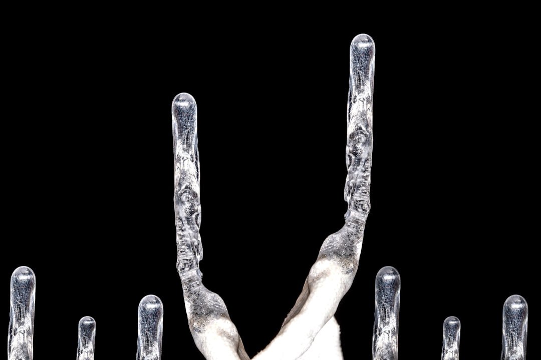 Platinum Icy Tips Cool Edge
