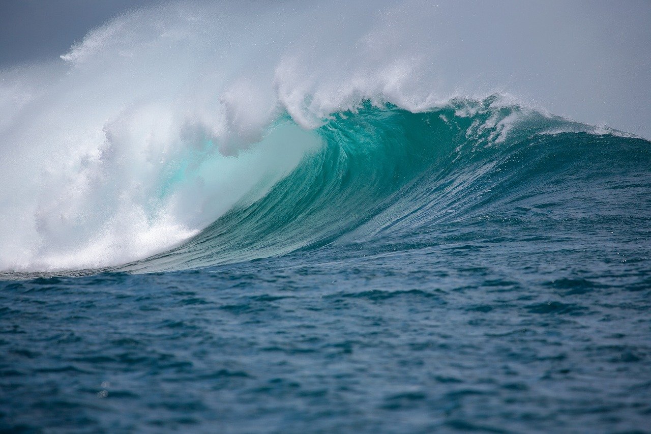 Short waves with deep part