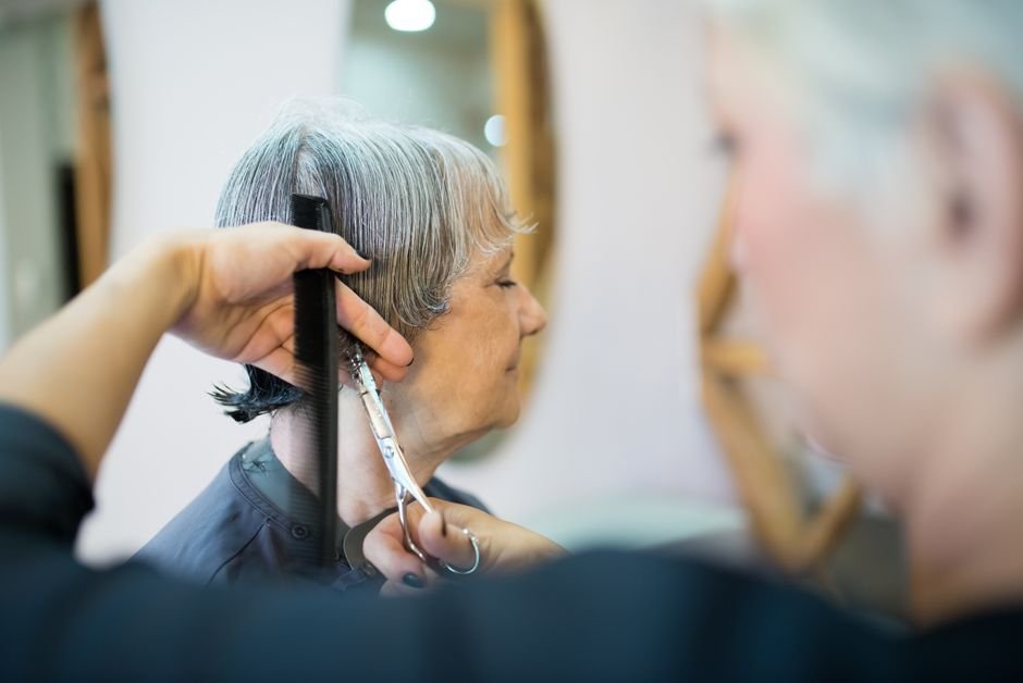 Do’s and Don’ts for Thin Hair Over 50