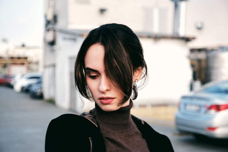 Hairstyle Ideas for Women Over 50 Modern, Elegant & Confidence Boosting Looks