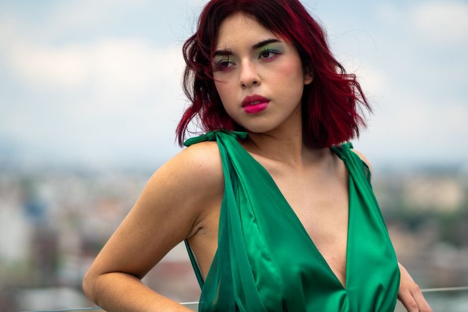 latina hairstyle ideas bold beauty