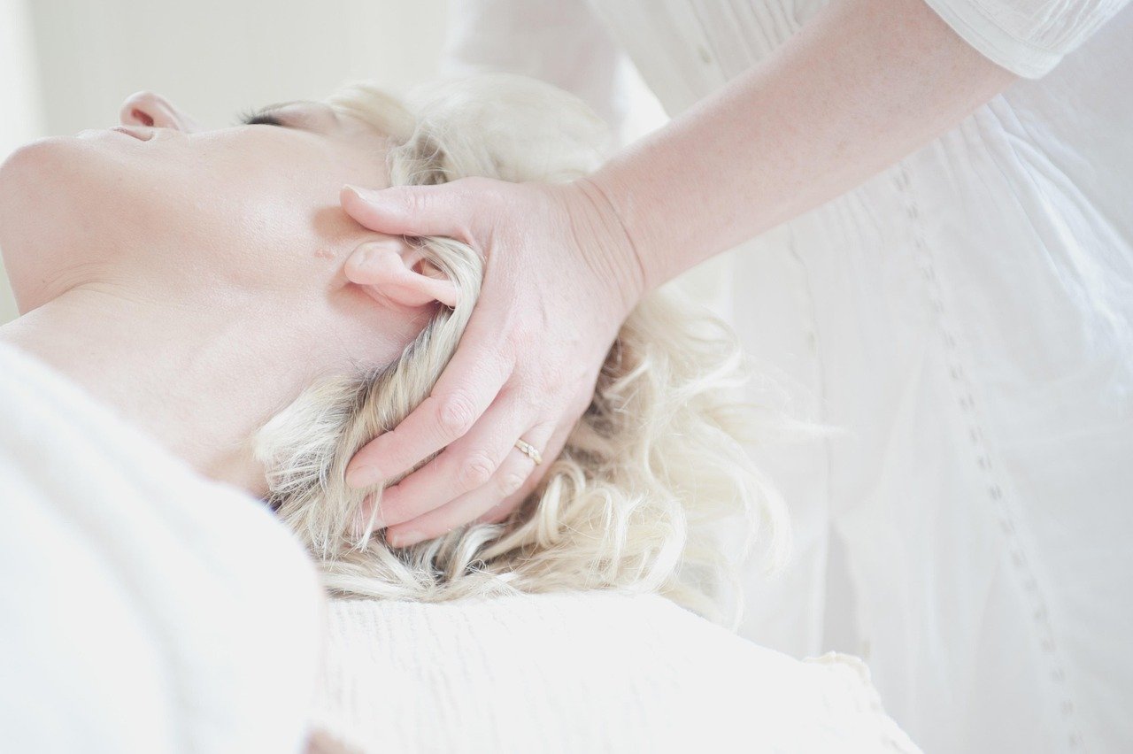 How to Maintain & Care for Honey Blonde Hair