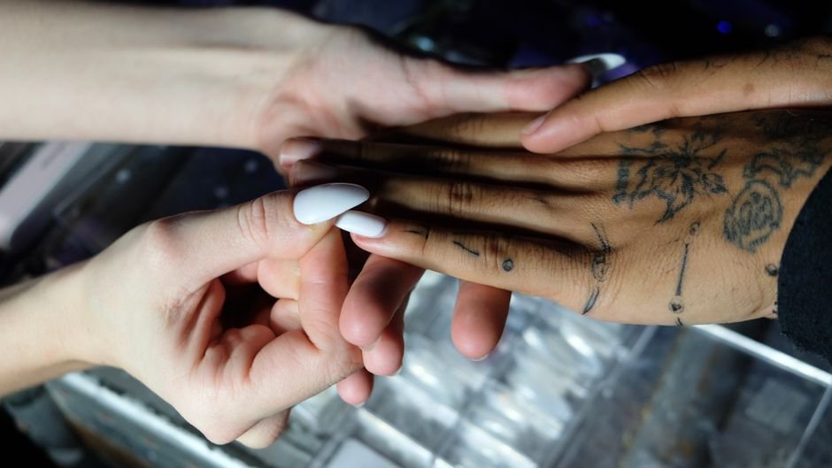 Cute Minimal Nails for Short Nails