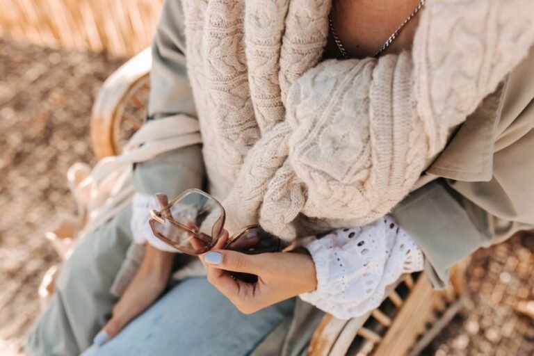 23 Nails That Match Neutral Outfits for a Chic, Timeless Look in 2026