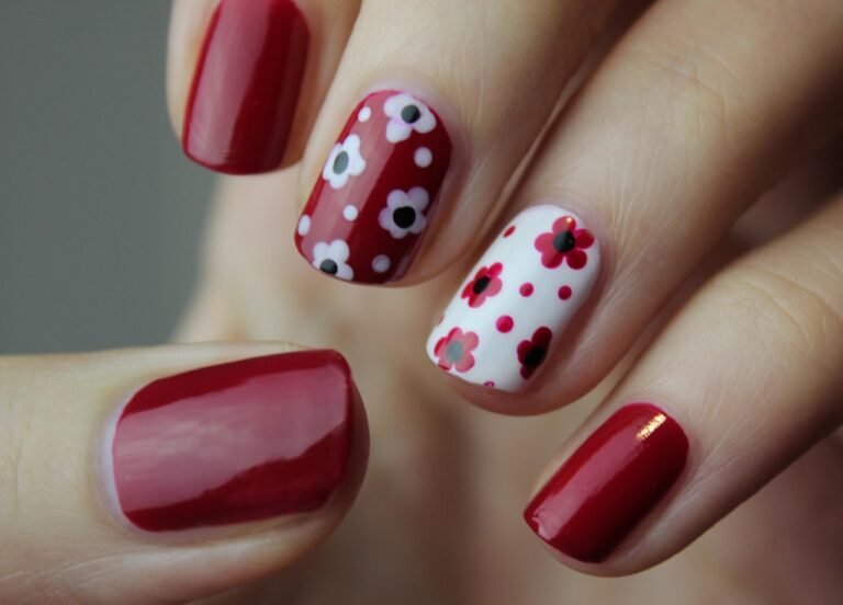 29 Simple Nail Designs for Beginners to Try in 2026