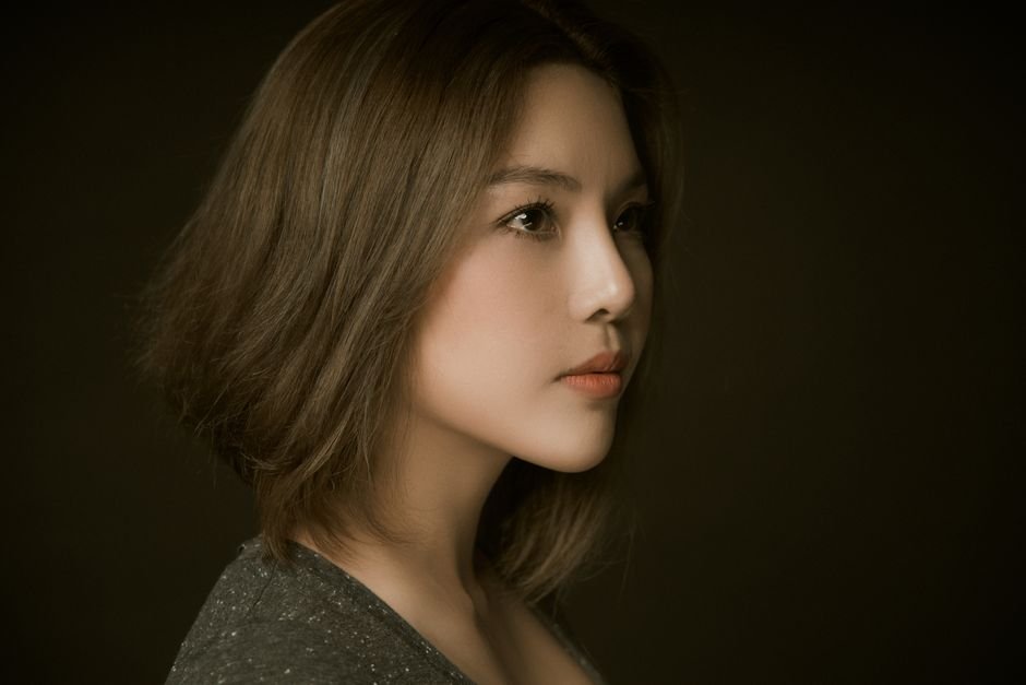 Soft Layered Bob for Volume