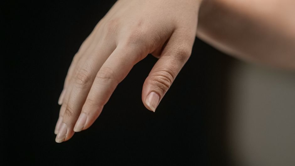 Subtle nails ideas minimalist look