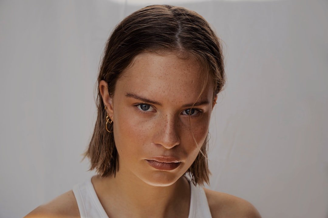 get glowing skin with natural skin care routine and healthy habits