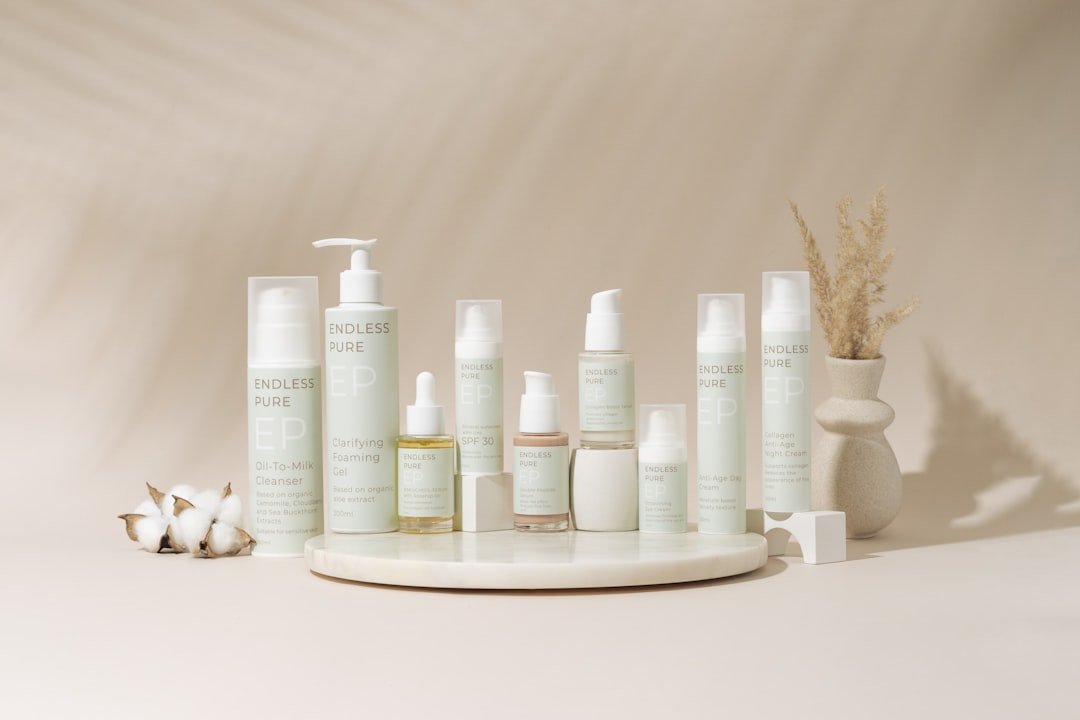 Aging skin skincare tips and advice for a quick and effective routine, including how to combat wrinkles and fine lines with the best products for aging skin.