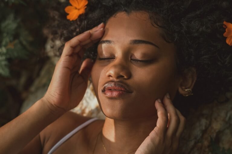 Natural Acne Treatments for a.Acne free and radiant skin with home remedies for pimples and blackheads